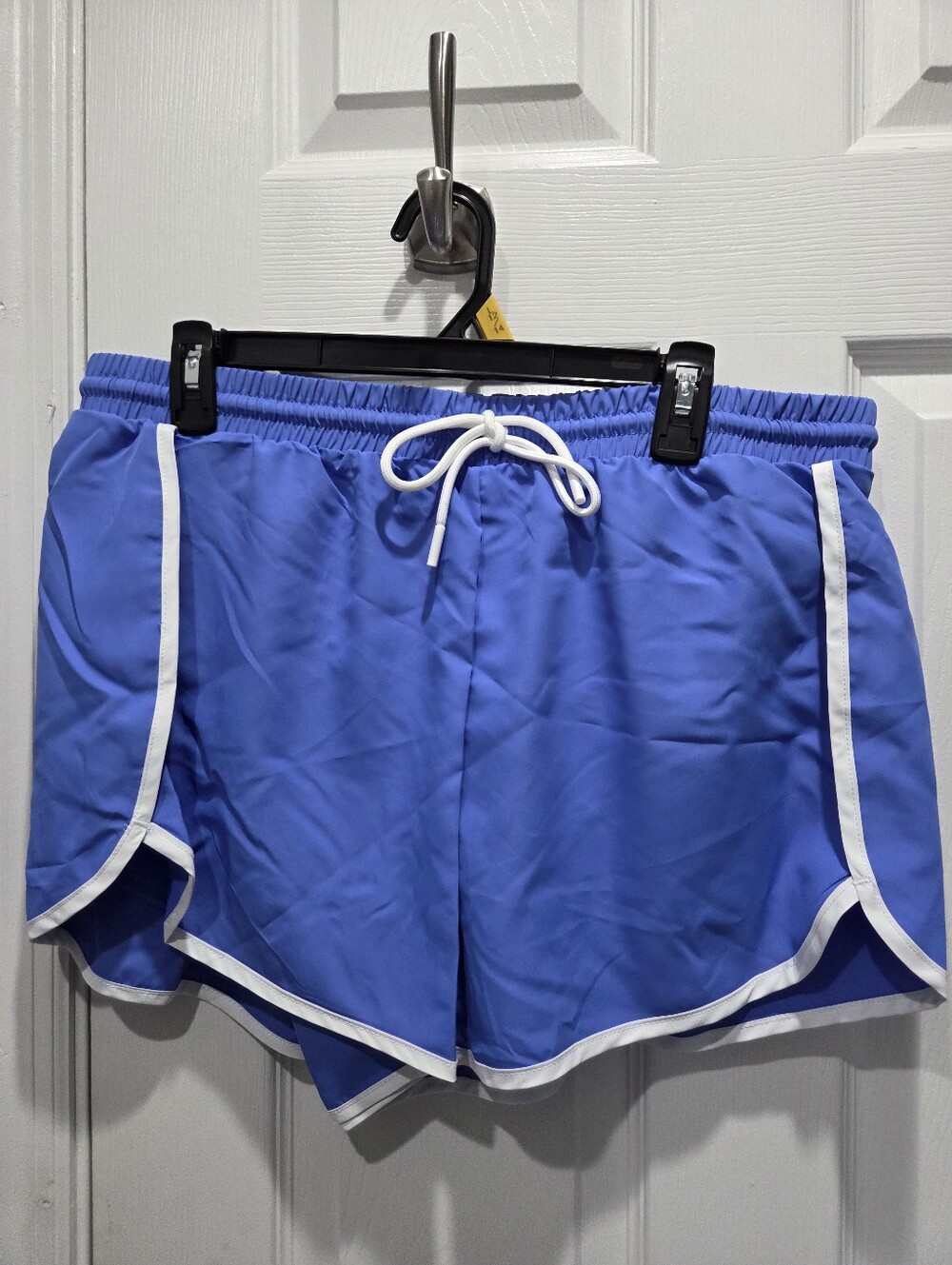 ATHLETIC WORKS BLUE ELASTIC/DRAWSTRING WAIST PIPED RUN SHORTS- MED